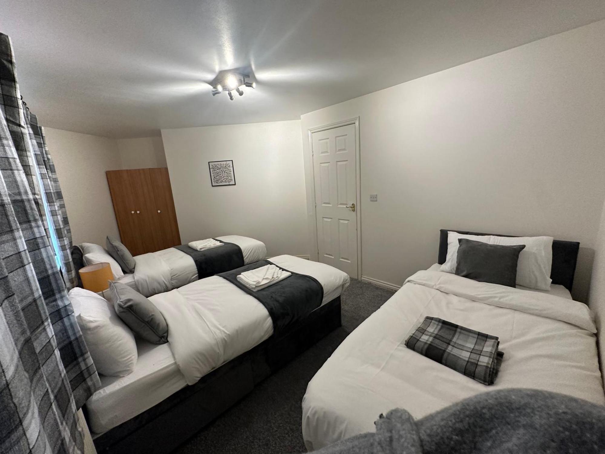 City Airport Apartment Уизеншо Экстерьер фото